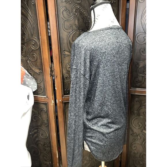 Athleta XS Soft‎ Dark Gray Long Sleeve Shirt Women's - Picture 2 of 6